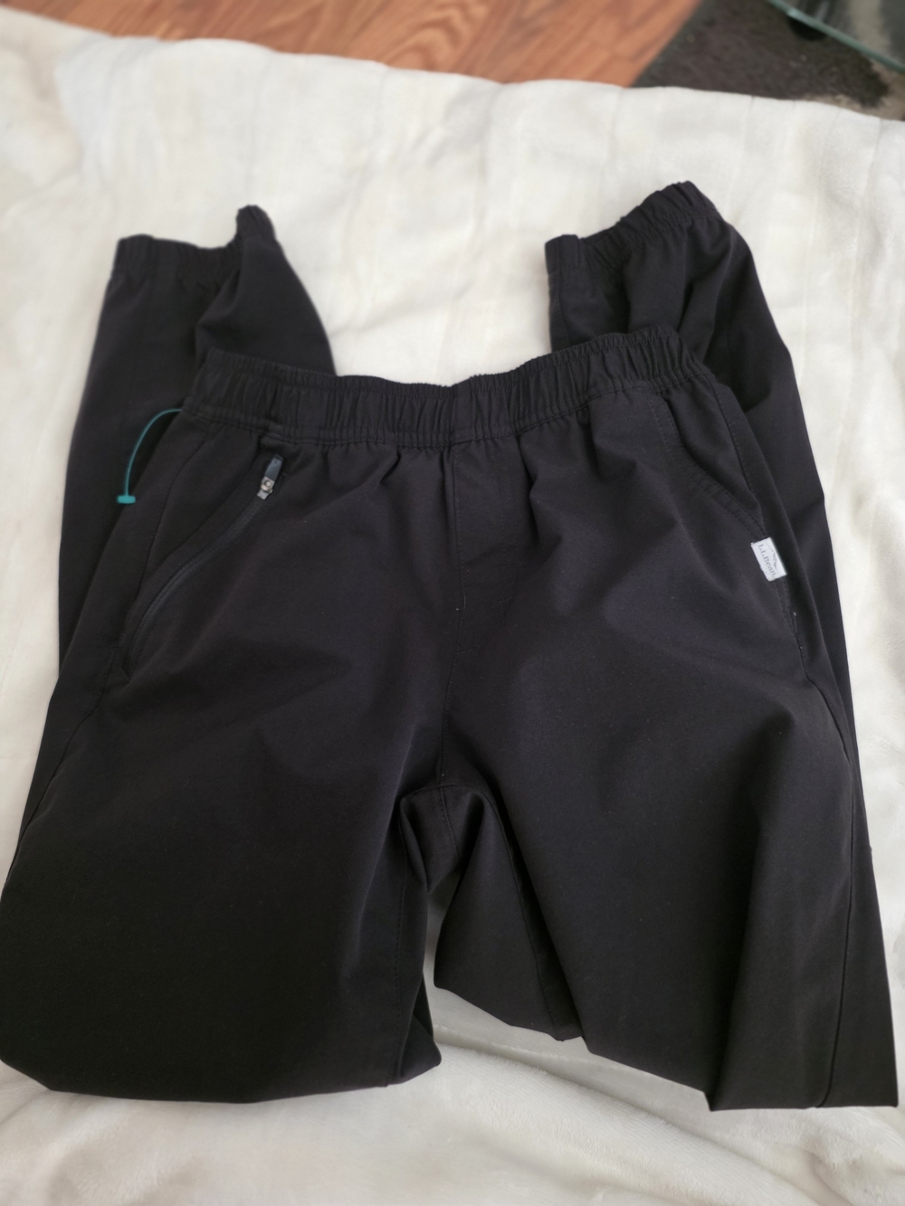 L.L. Bean Kids Black Active Jogger Sweatpants with Zip Pocket